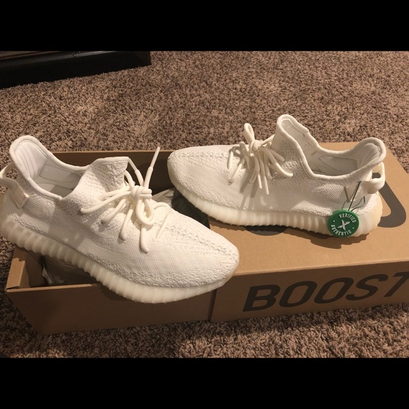 all white yeezys womens